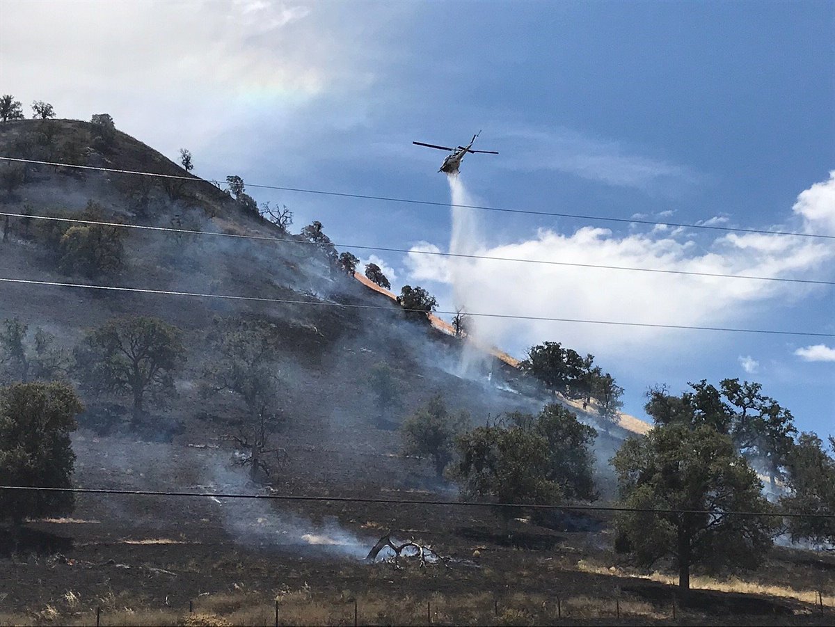 Kern County Fire is currently fighting a brush fire, dubbed the Rolling Fire, that started in the area of Hwy. 223 and Hwy. 58. It has burned approximately 40 acres and is 30% contained at this time.