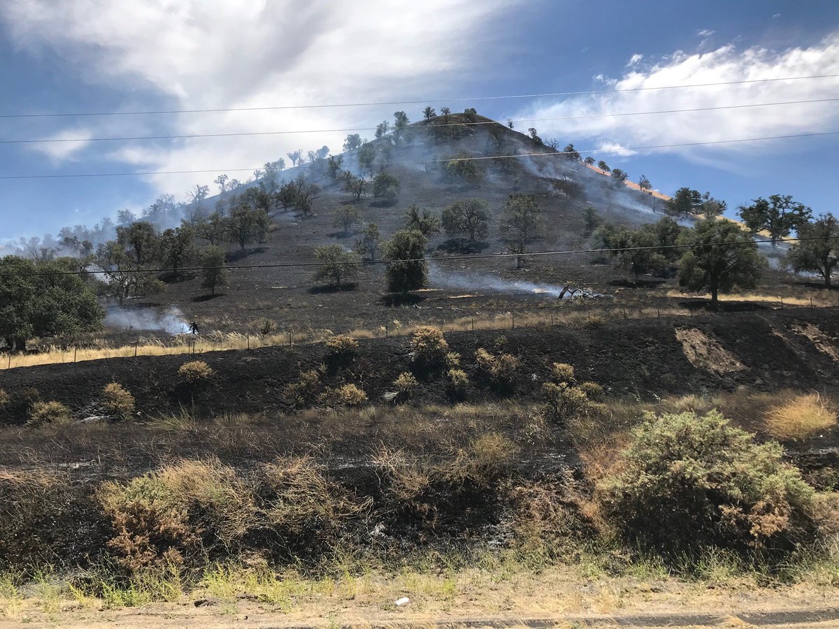 Kern County Fire is currently fighting a brush fire, dubbed the Rolling Fire, that started in the area of Hwy. 223 and Hwy. 58. It has burned approximately 40 acres and is 30% contained at this time.