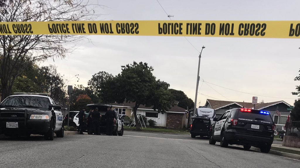 LAPD assisting @TorrancePOA on a perimeter after a suspect fled from deputies. North High School on lockdown