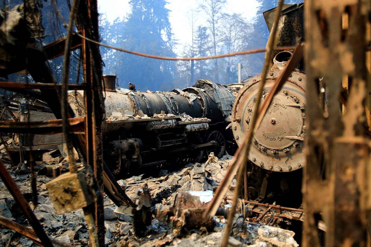 Even TRAINS have not been spared by the CZULightingComplex fires. These photos were shot near Davenport at Swanton Pacific Railroad yesterday by photographer Kevin Painchaud