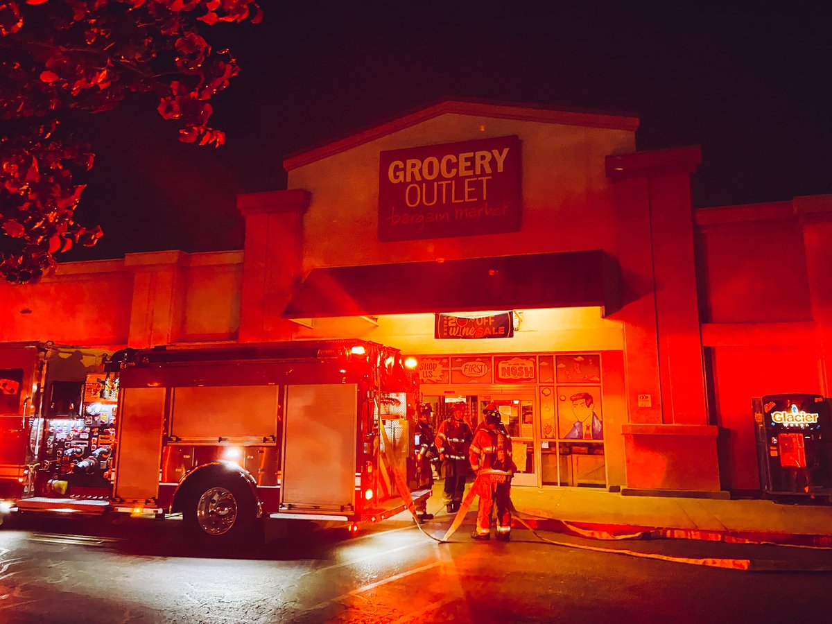 FresnoFire is on scene of a commercial building fire at the Grocery Outlet on Blackstone Ave and Ashlan Ave