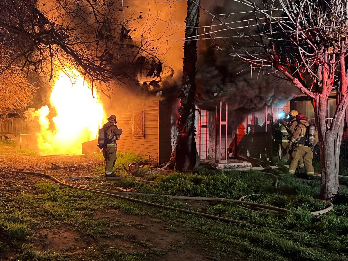 A person was found dead in a vacant house fire this morning in central Bakersfield, BFD confirms