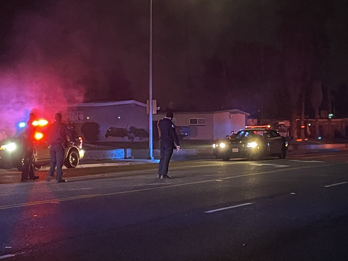 FresnoPolice currently has traffic blocked on Bullard Ave between Blackstone Ave and Del Mar Ave