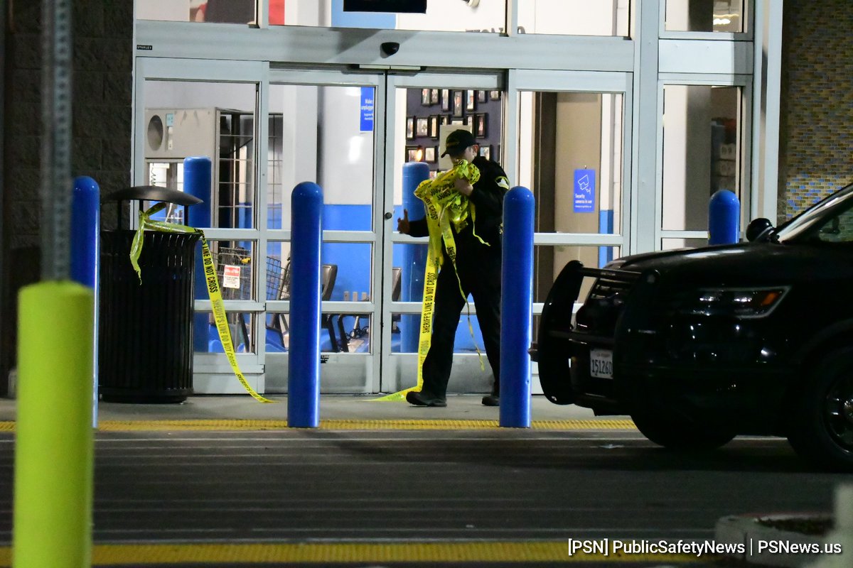 Carjacking Stabbing NorthHighlands WalMart   4675 Watt Ave Details are unclear, but what we know is.. there was an attempt carjacking and stabbing. 