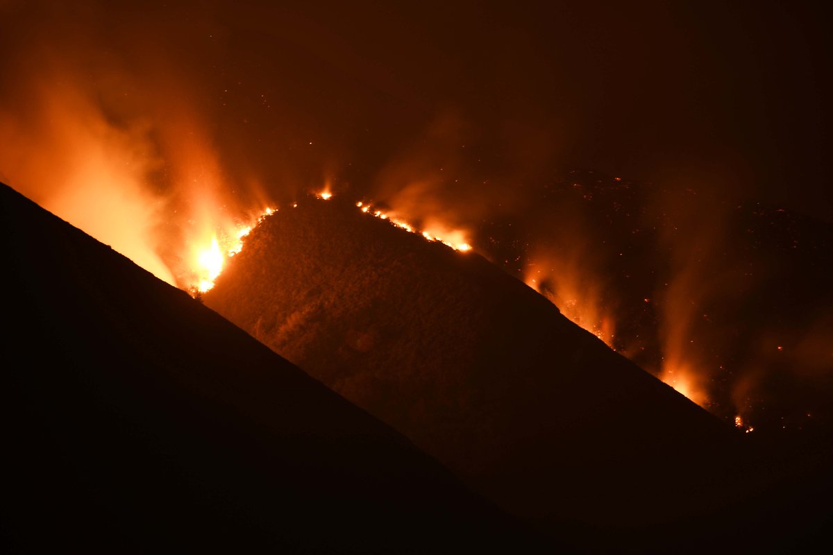 Out covering the ColoradoFire with @erika_kion - images between 1-2AM. Winds lighter, humidity up-still occasional flares