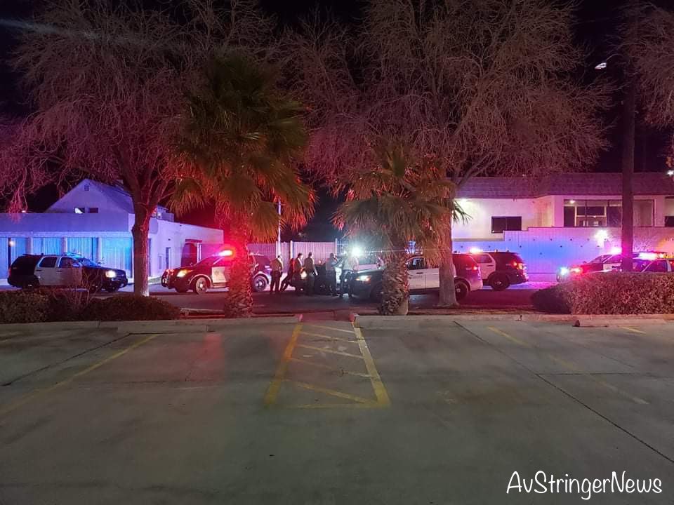 Lancaster,ca: 211/417(robbery/ person with a gun) Oldsfelid and fig ave , caller son was robbed a group(5-6) of juveniles one wearing all red. Suspects possibly had a gun in waistband no gun seen. Deputy detaining the suspects at Date Ave and Milling st. Backup responding