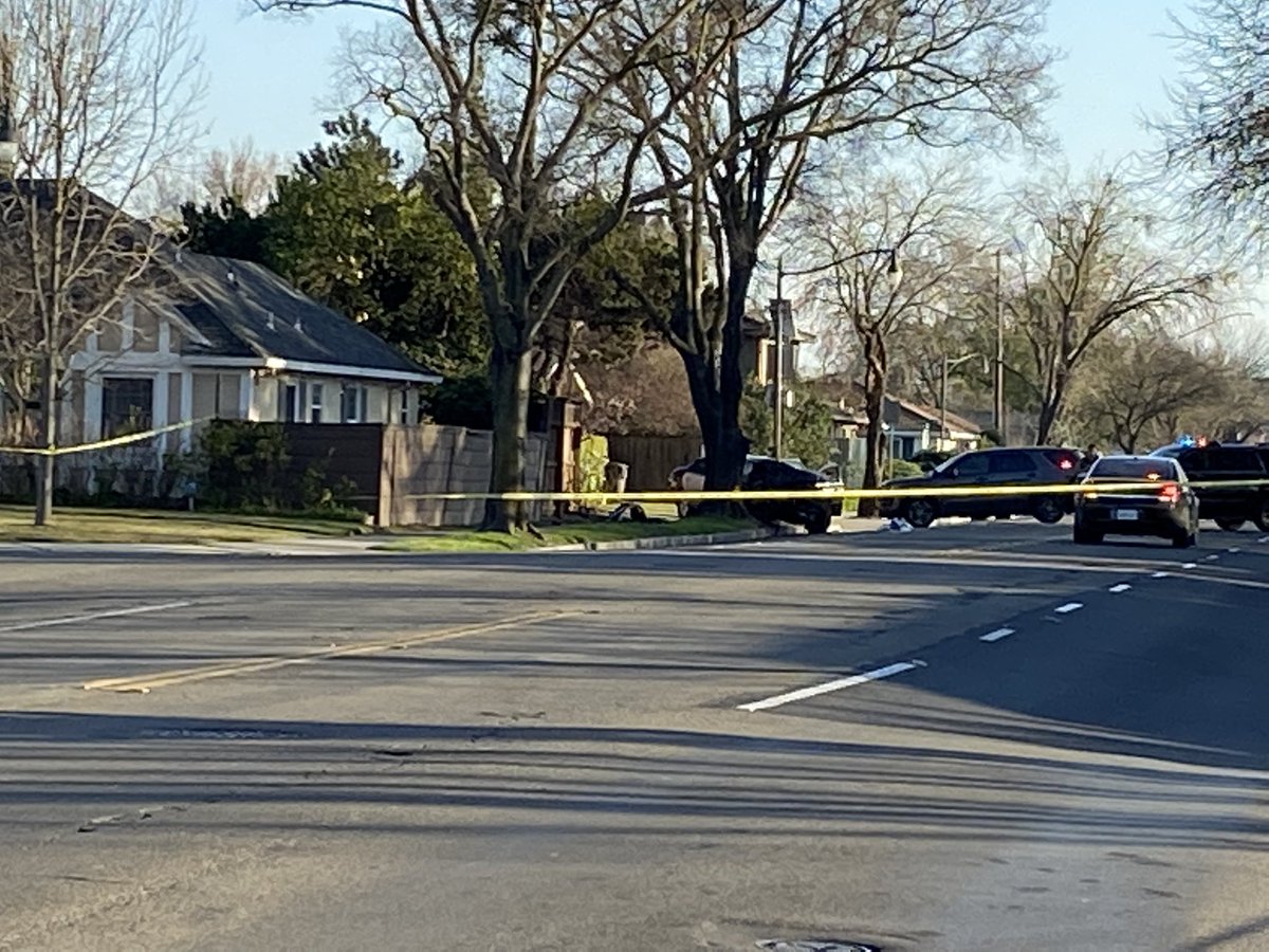 This is what the scene near Pershing Ave. & Bristol Ave. in Stockton looks like right now, several hours after the deadly crash. Tonight on @kcranews at 10 &amp; 11, we have more details about the pursuit and reaction from witnesses &amp; neighbors in the area