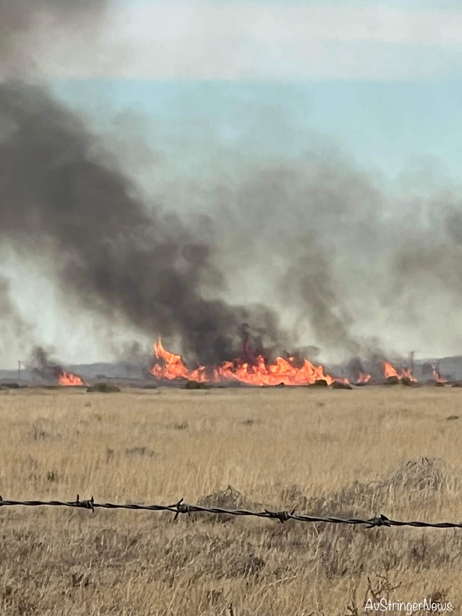 Palmdale,ca: 904b(brush fire) 30th st e and Ave M, vegetation fire at location