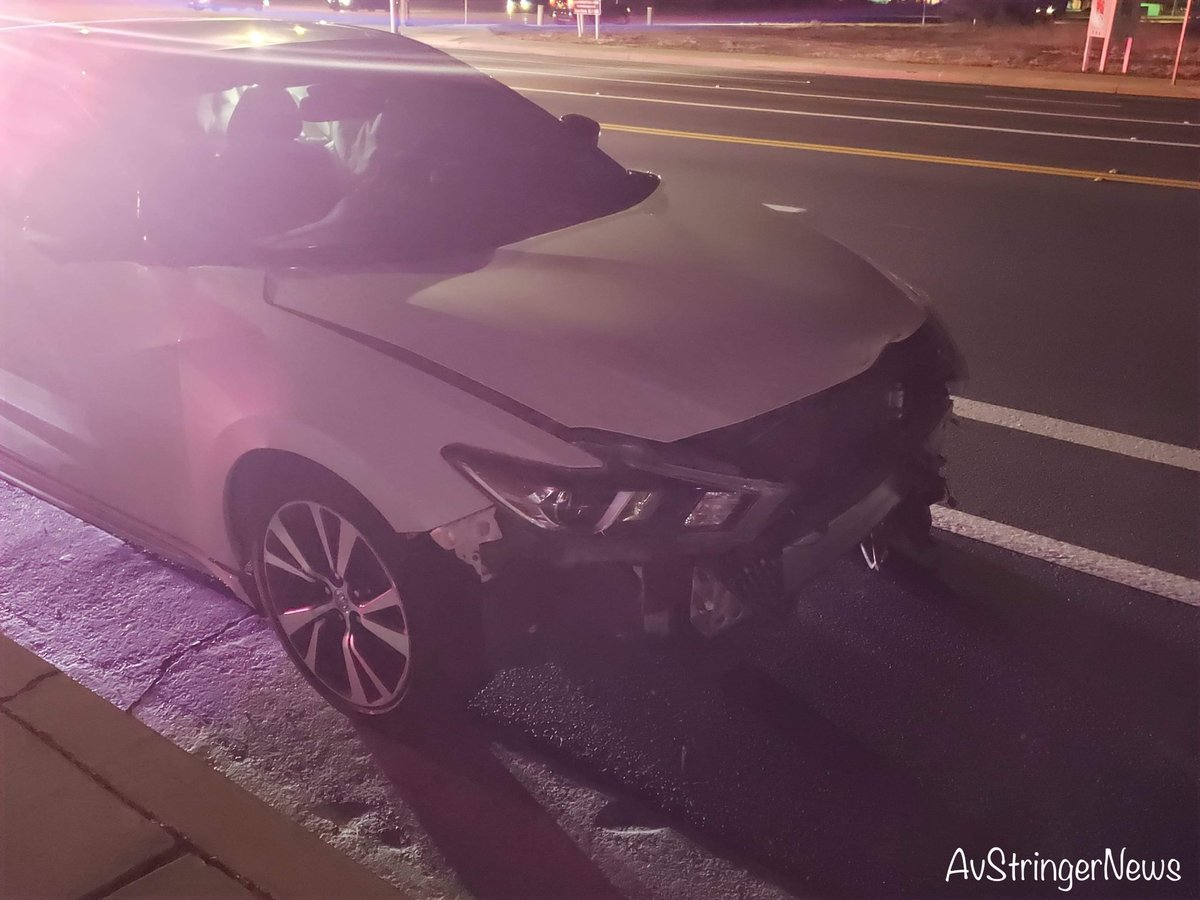 Lancaster,ca: 902t/902r(traffic collision with injuries/rescue responding ) 30th st w and Ave K, 2 vehicle traffic collision. Hit and run accident vehicle 1 fled the scene. Suspect Vehicle is a Black Ford Fusion