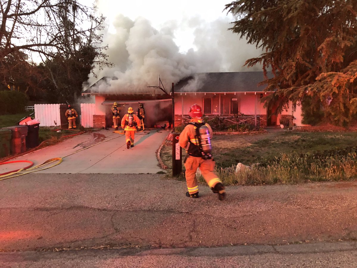 Structure Fire, 3600 Block of Olive St. SYV. SBC on scene of a Res S/F. Heavy fire in garage. No extension into house but heavy smoke damage to home. Fire knocked down. No injuries, 1 res. evac'd by neighbor. crews will remain on scene for overhaul and salvage. Under inv.C/T 1601