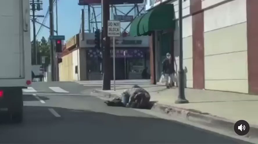 Man brutally attacked by transient with a knife in Chinatown. Reports say victim was waking down the street and suspect started stabbing him unprovoked. These kind of attacks are on the rise in LA as our officials refuse to deal with the addicted and mentally Ill on the street