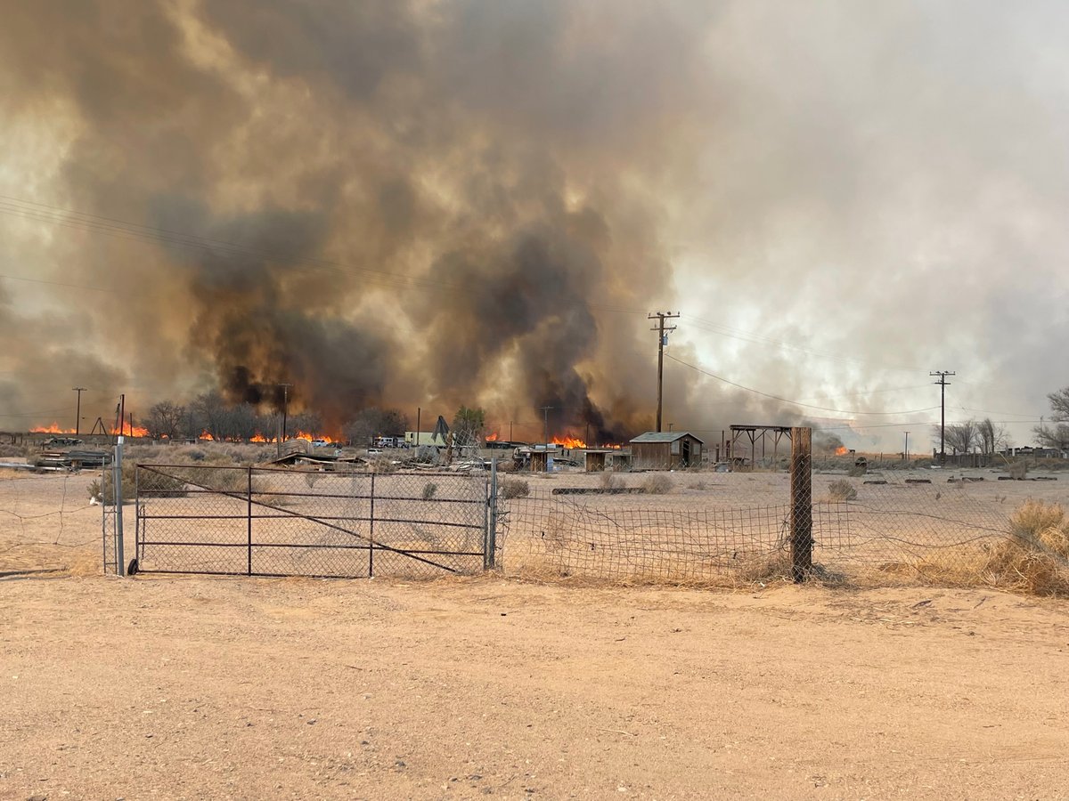 HeritageFire: Approx 80 Acres, 0% Containment, 20 Structures threatened.  arrow_forwardarrow_forward 21 Engines, 4 WT, BDC Hand Crew , BDC Dozer, Multiple Chief Officers.  Cooperators Assisting - Victorville FD, Apple Valley, Loma Linda, Chino Valley FD, Rancho Cucamonga, & Fort Irwin