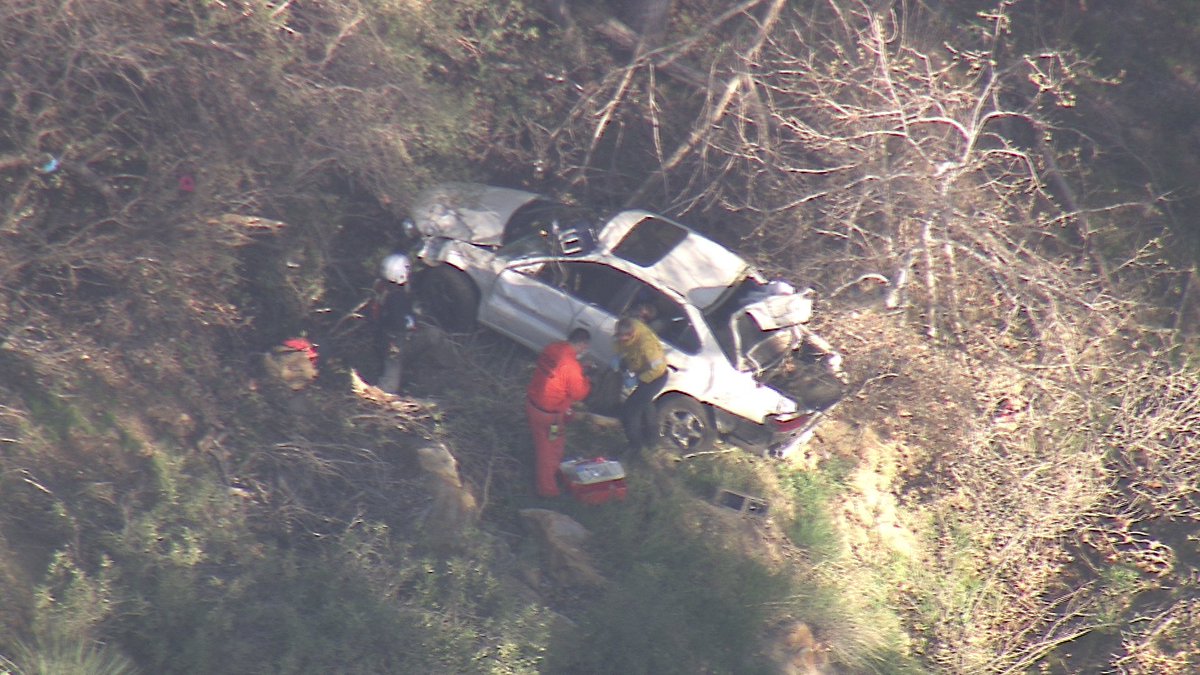 San Francisquito canyon car over the side falling and rolling about 100 feet off the roadway. @LACoFireAirOps and rescuers on the ground made their way to find the driver ALIVE but trapped in the car. Jaws of life used to free him then airlifted to Henry Mayo