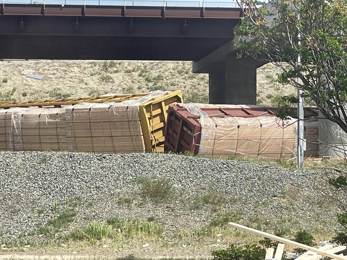 A freight train carrying lumber derailed in Colton this morning; 13 cars derailed. There is a small diesel spill that is being cleaned up. One moderate injury reported involving one of the cleanup workers