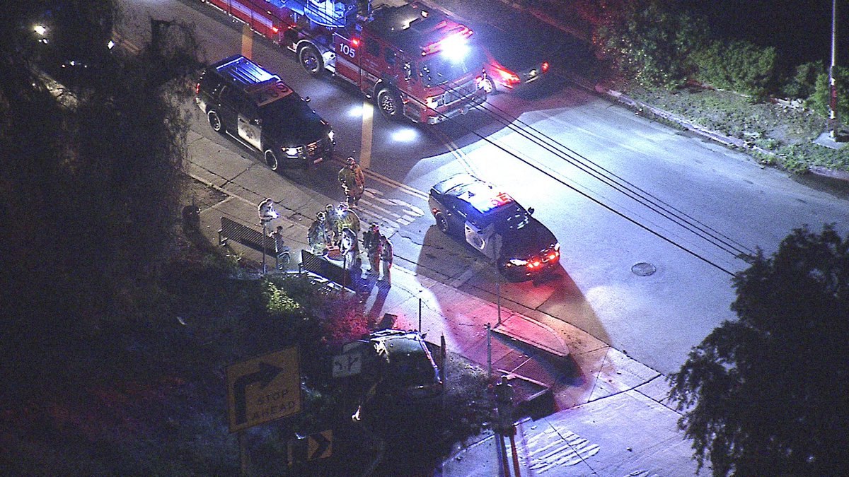 PURSUIT CRASH early morning bad choices by the driver in the 101 CHP behind a car going a 100mph and there when it crashed at the bottom of the Fallbrook off ramp (go figure Physics anyone) One person ran from the car caught quickly @LAFD was called to check for injuries 