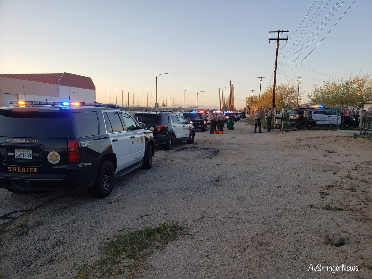 Lancaster,ca: deputy involved fight 5th st e and Ave K-4 , requesting 902R(rescue responding ) for suspect