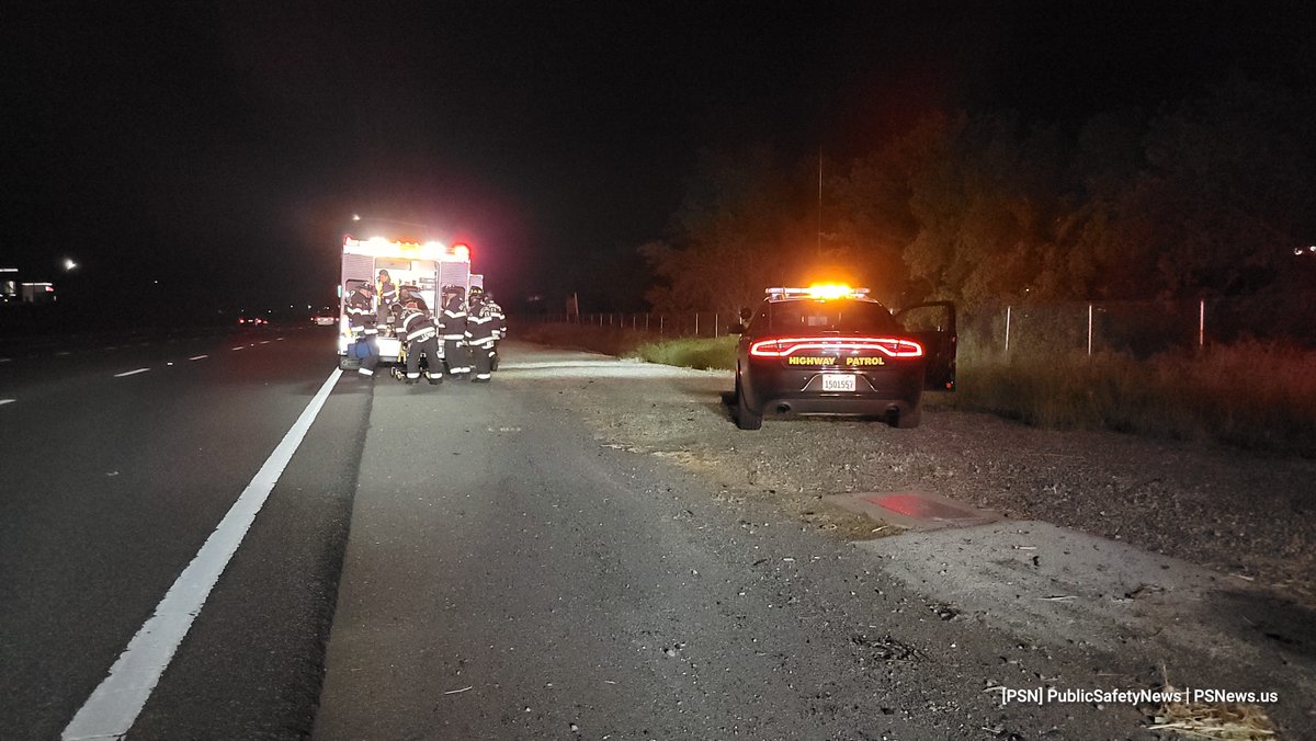 VehicleAccident About 3 a.m. fire/med crews responded to a vehicle accident with extrication, SB I-5 near Arena. When crews arrived, the vehicle was off in the bushes, driver self extricated. He was transported to the hospital with crushing chest injuries per reports