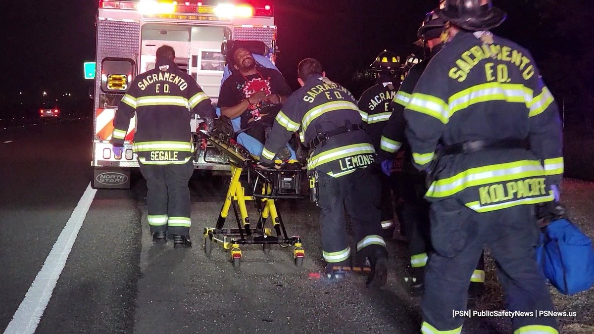 VehicleAccident About 3 a.m. fire/med crews responded to a vehicle accident with extrication, SB I-5 near Arena. When crews arrived, the vehicle was off in the bushes, driver self extricated. He was transported to the hospital with crushing chest injuries per reports