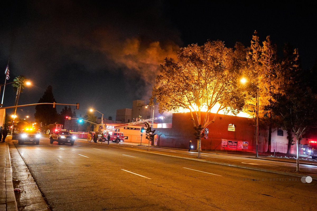 Commercial fire on the corner of E st and 2nd st  in downtown San at this time it is unknown how the fire started . Bernardino fire department on scene 