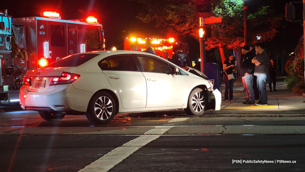 SacPD is investigating a rollover accident on 12th at H Streets. According to witnesses, the southbound gray vehicle ran a red in the path of the white eastbound vehicle. The gray vehicle tumbled landing back on its tires. No injuries. Light Rail track obstructed