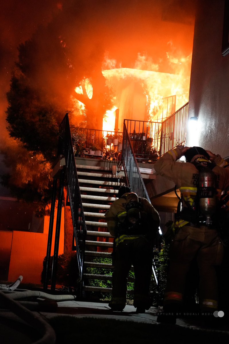 Structure fire on the corner of  Collett and Hole ave at the River Glen apartment complex .   One apartment fully  in flames and heavy smoke.  Riverisde fire Department on scene attack on the fire . At this time it is unknown how the fire started.  