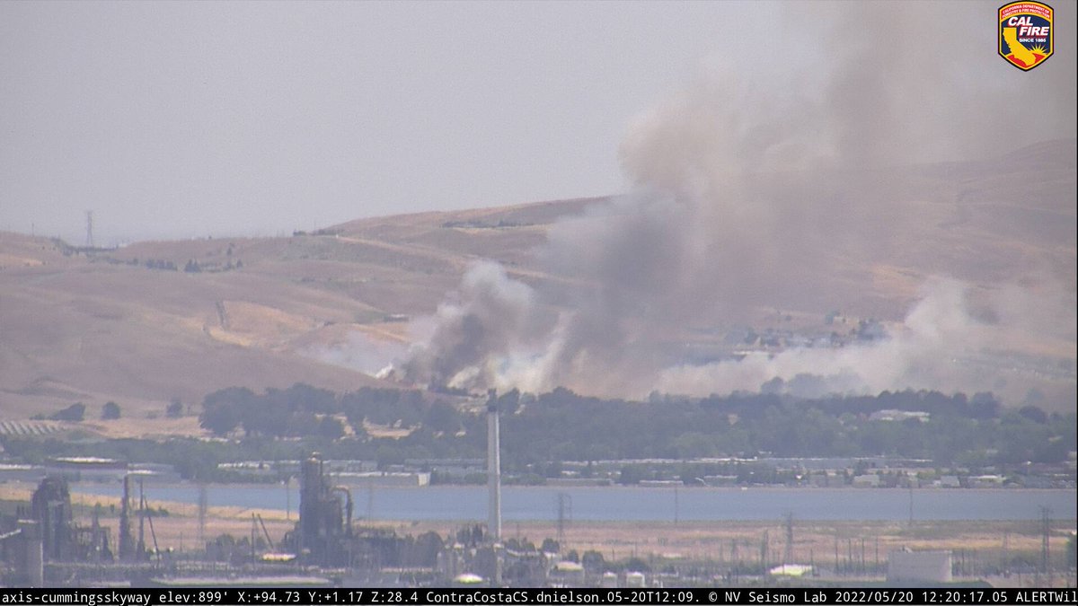 Two-Alarms on Willow Pass, Concord Fire:  As our hawk-eyed readers are pointing out it's visible from various area wildfire cameras