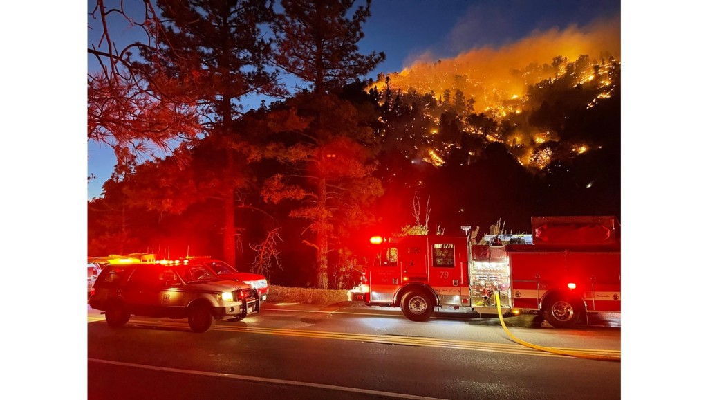 Crews battling 35-acre fire in Angeles National Forest near Wrightwood