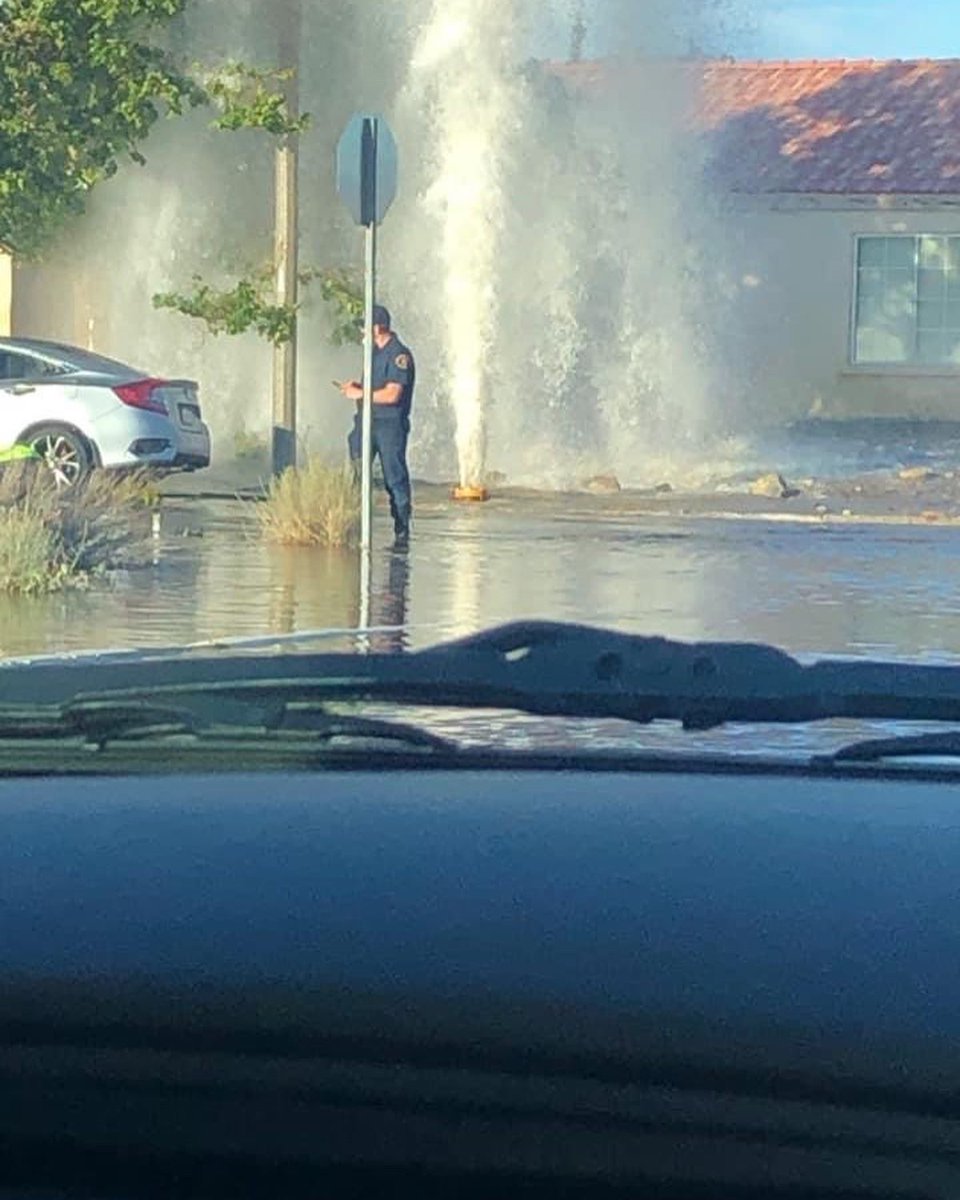 Avenue S and Calle Mazatlan vehicle vs fire hydrantSheriff and FD enroute code 3  : E93 on scenenon-injury TCrequesting Palmdale Water District   2: E93 able to shut hydrant off 