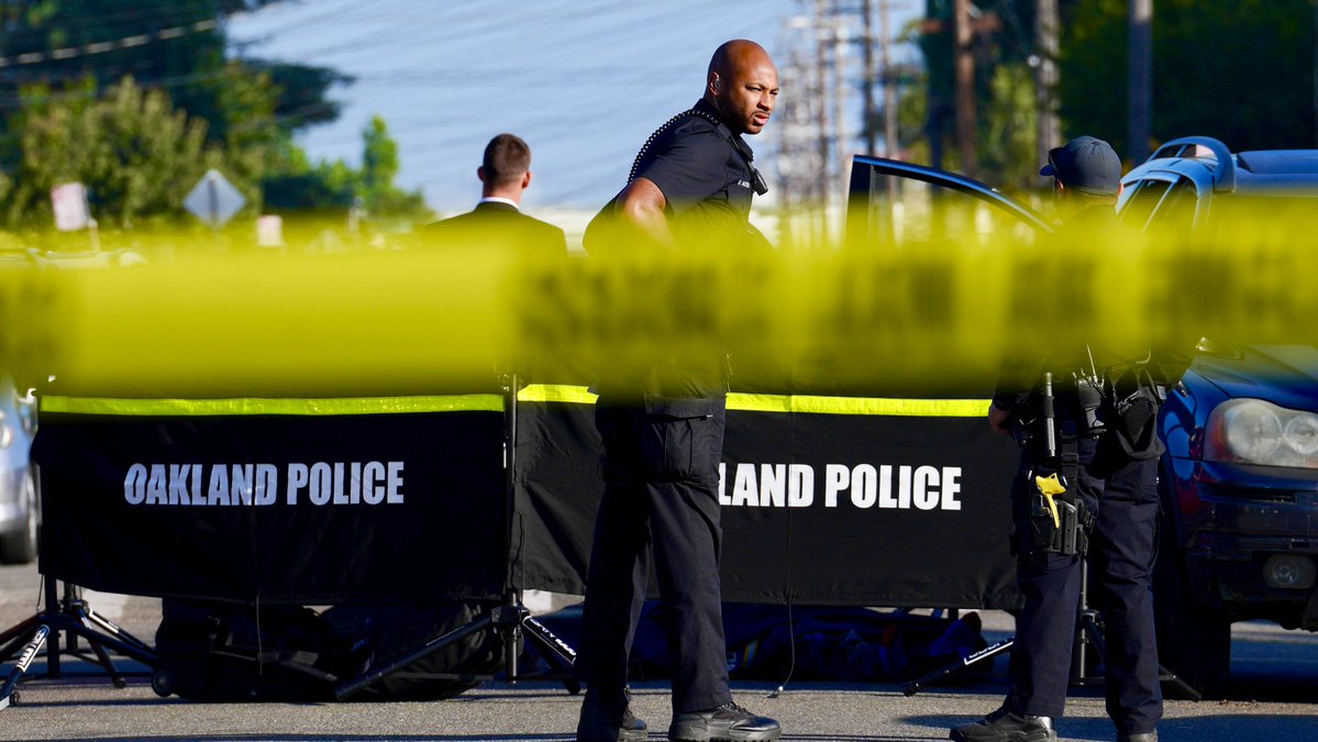Police investigate a homicide on the 10400 block of Pippin Street in the South Stonehurst neighborhood of East Oakland, California
