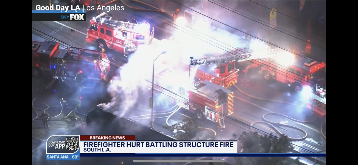 Two LA City  firefighters have been injured in early morning fire on Manchester near Figueroa.  @LAFD says their injuries are not life-threatening but one is now listed in fair condition