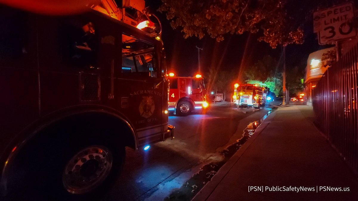 Commercial Vehicle Fire Arson Just after 2:40 Sunday morning, fire crews responded to multiple reports of a vehicle fire in the area of Franklin and Broadway. This was multiple U-Haul trucks burning after attempted fuel theft according to reports. Same thing 11 yrs ago