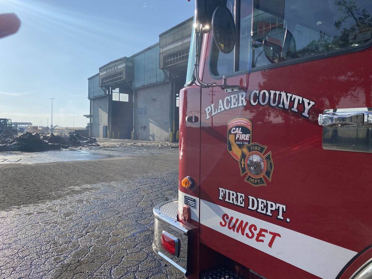 Fiddyment Structure Fire : Fire is contained. Firefighters are conducting overhaul operations. Considerable drift smoke is entering the Lincoln area from a fire at the Nortec plant near Fiddyment Road and Athens Avenue in Placer County