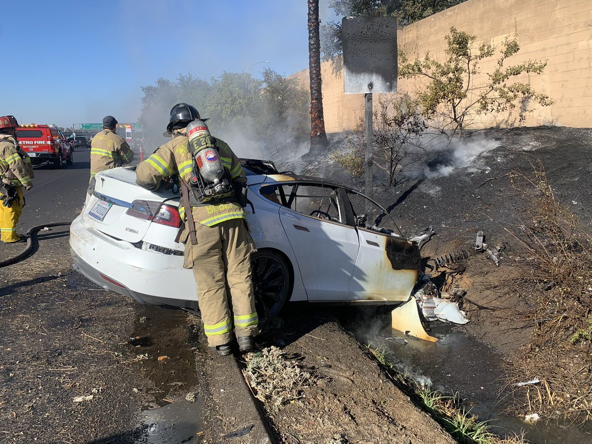 Metro Fire crews are working a Tesla fire on I-80 @ Madison Ave. 1 patient had been transported by ambulance. The vehicle and adjacent grass and utility pole are all extinguished. The freeway will be clearing shortly