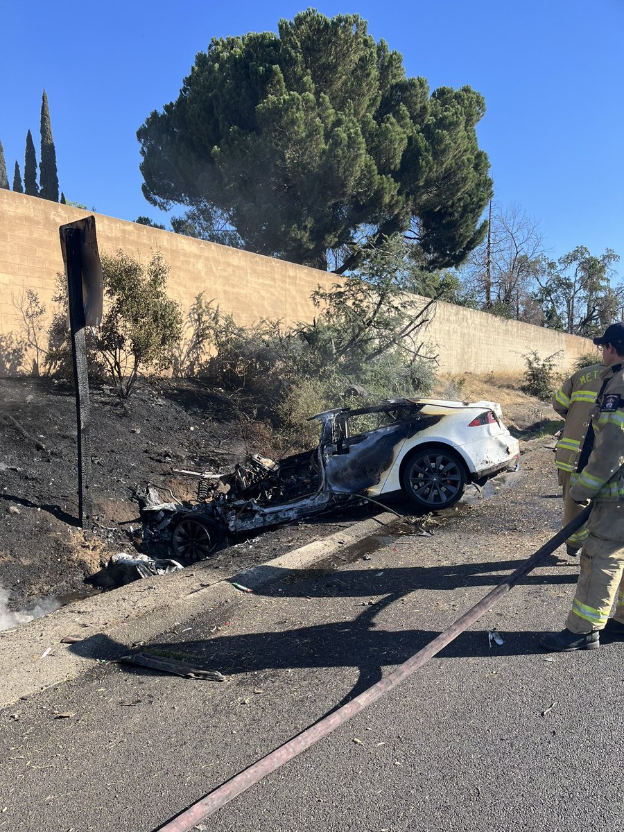 Metro Fire crews are working a Tesla fire on I-80 @ Madison Ave. 1 patient had been transported by ambulance. The vehicle and adjacent grass and utility pole are all extinguished. The freeway will be clearing shortly