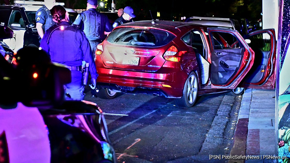 ShotsFired Downtown Officers and CSI are investigating a shots fired incident in front of the Ten Ten Room in the area of 10th and K, just before 1:30a.m. No injuries reported. Possible suspect vehicle stopped wrong way on 16th at J, several detained