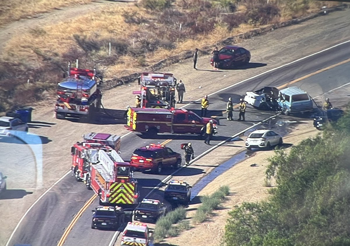 Photos of the triple fatal in SantaClarita on San francisquito canyon. 