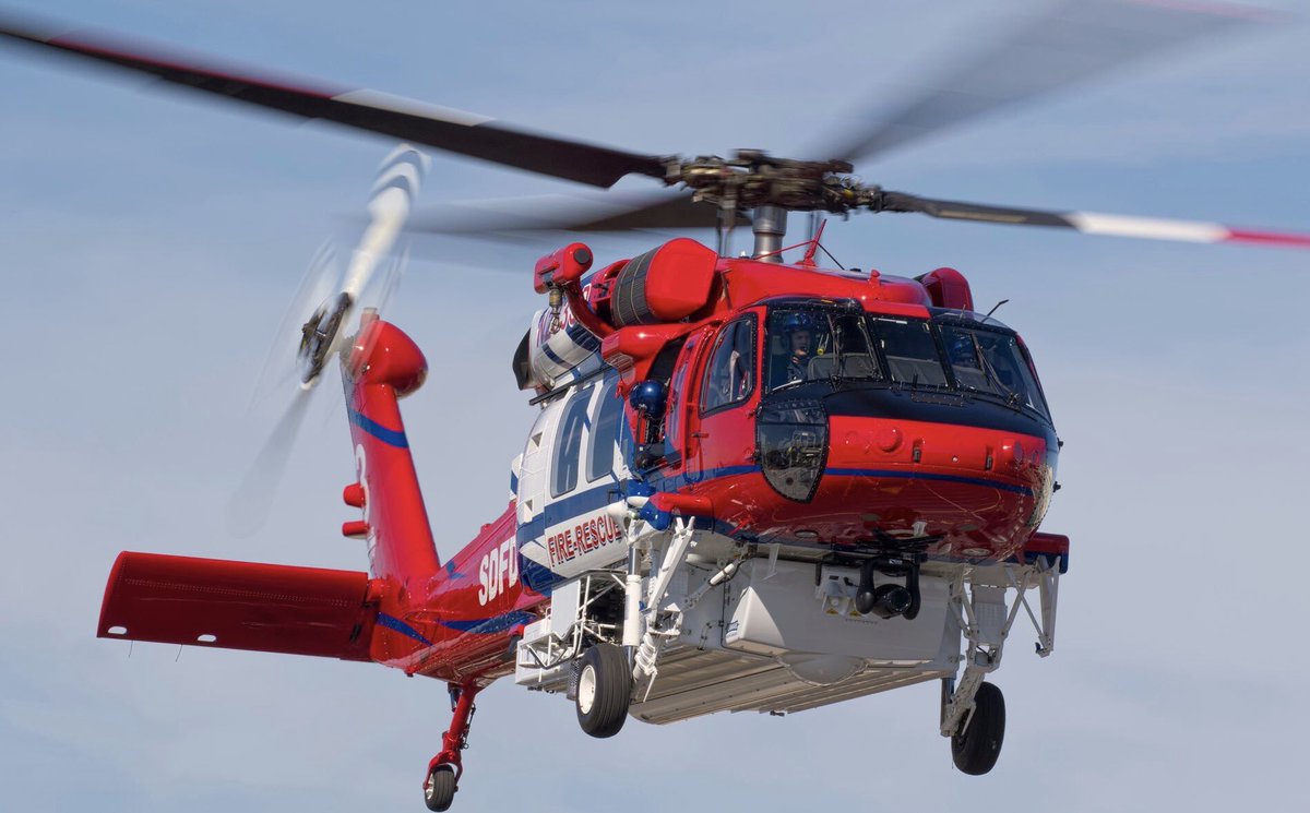 Several SDFD crews on the ground with 2 copters in the air for a 1/4 acre brush fire near I-5 south of SR 52 and north of Garnet Ave. Lots of smoke but no threat to structures. Please use caution in the area