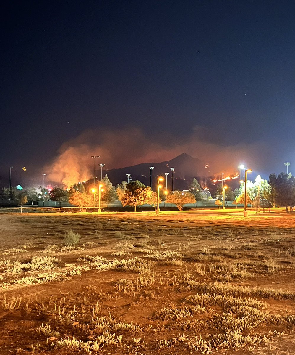 FairviewFIRE  - The fire is 2,000 acres and 5% contained