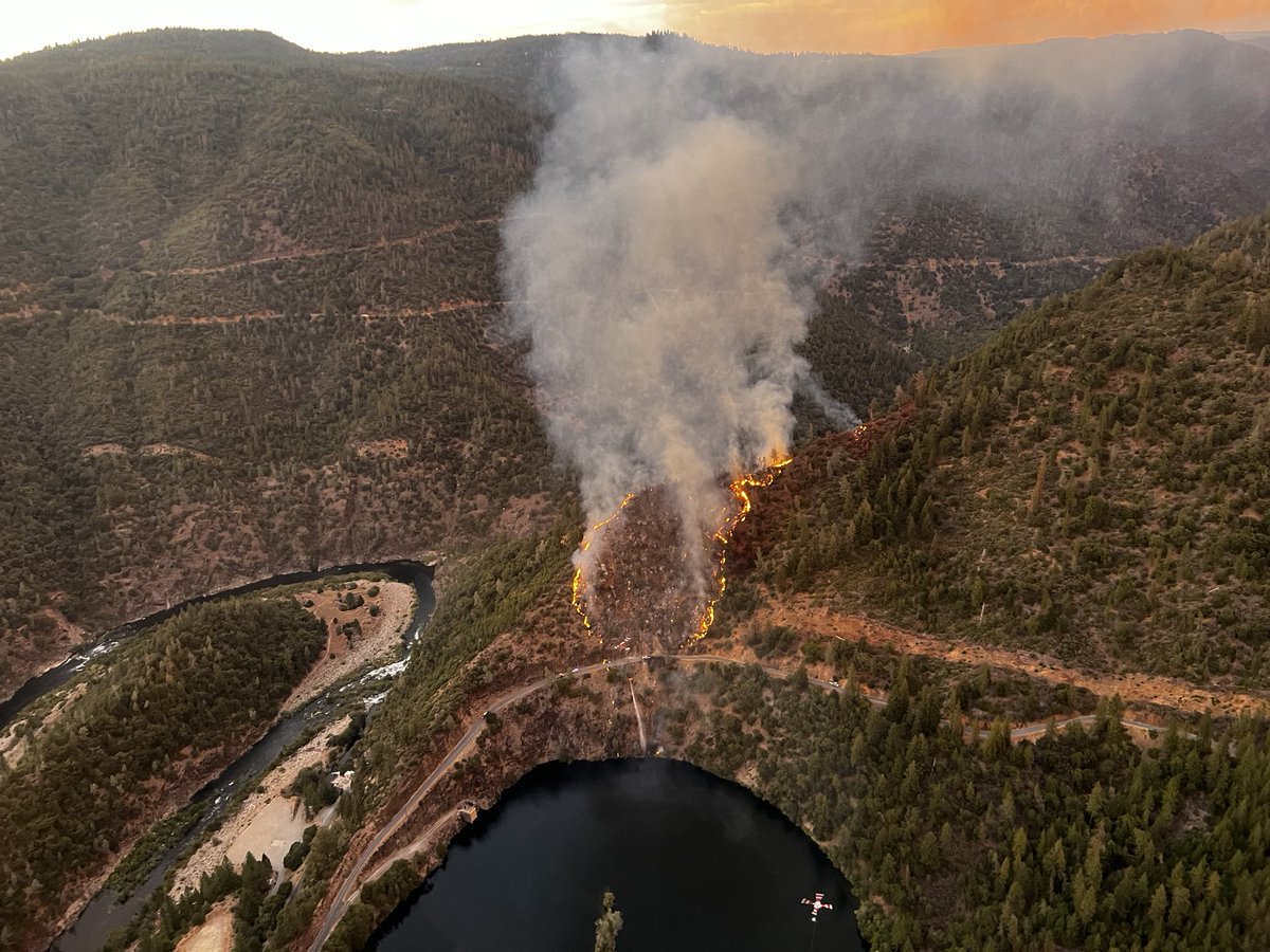 TNF MosquitoFire 9pm . Mosquito Fire is approx. 50 acres. The Fire spotted over the river and a 10 acre spotfire is established