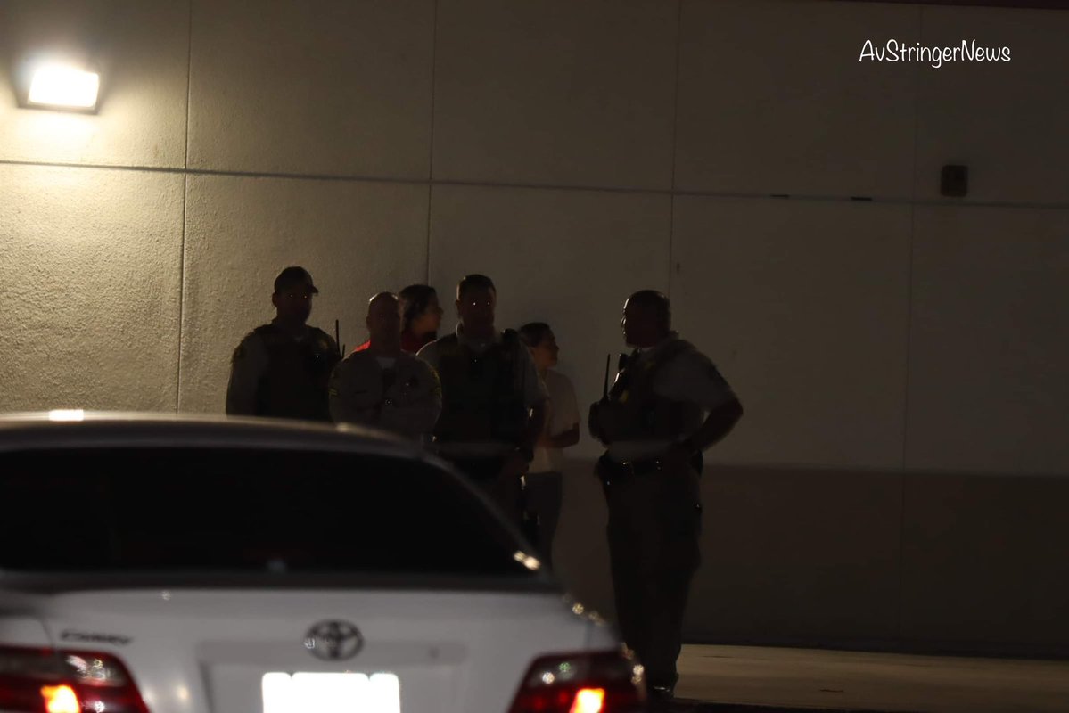 Lancaster,Ca: 415fight/417 (distrubance-fight/person with a gun ) Division st and Lancaster blvd at Antelope Valley High School. Football game at Location, 2 males fighting one armed with a gun 