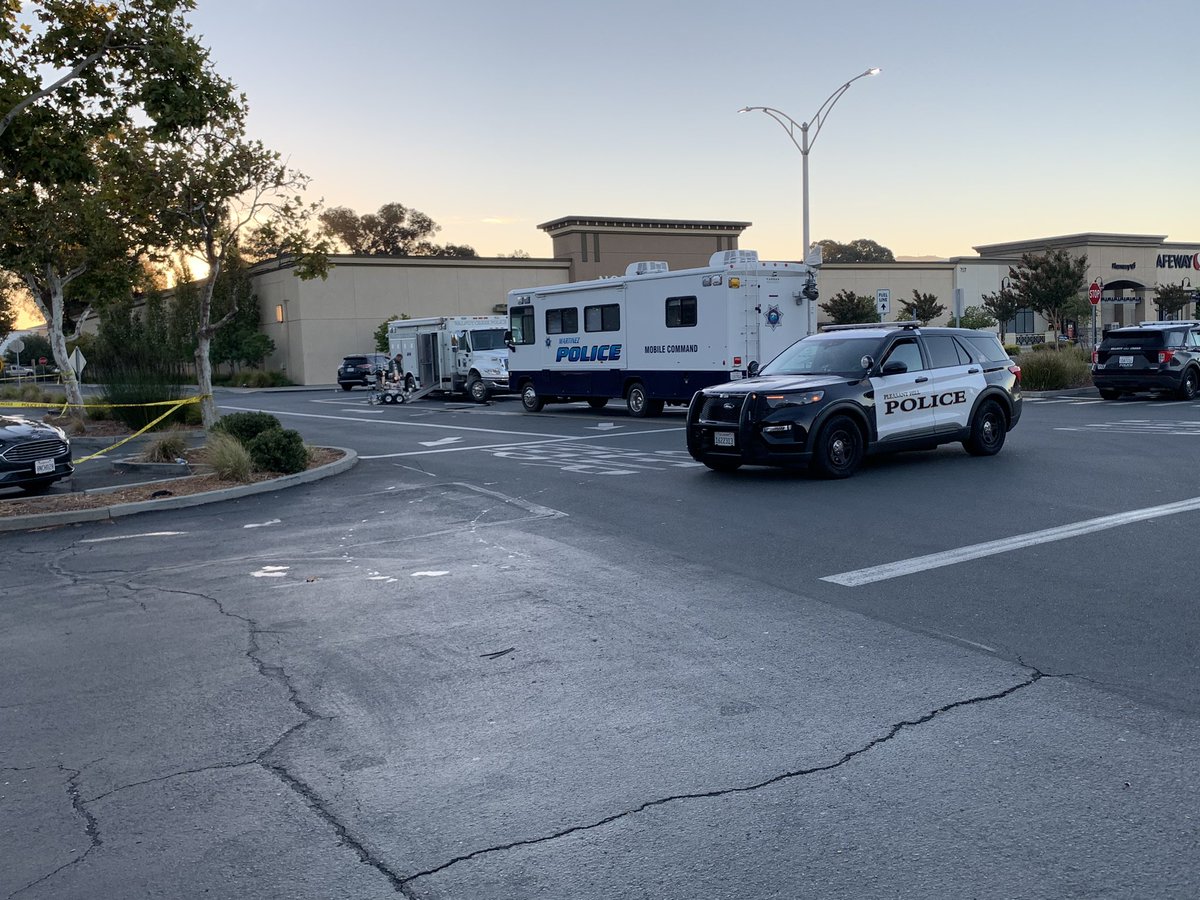 Search continues for rape suspect who Pleasant Hill, CA police say ran into Nordstrom rack at 6pm.  They surrounded the place for 13 hours but at 7am realized that he escaped.  They believe he changed into other clothes inside store, left as store was evacuated