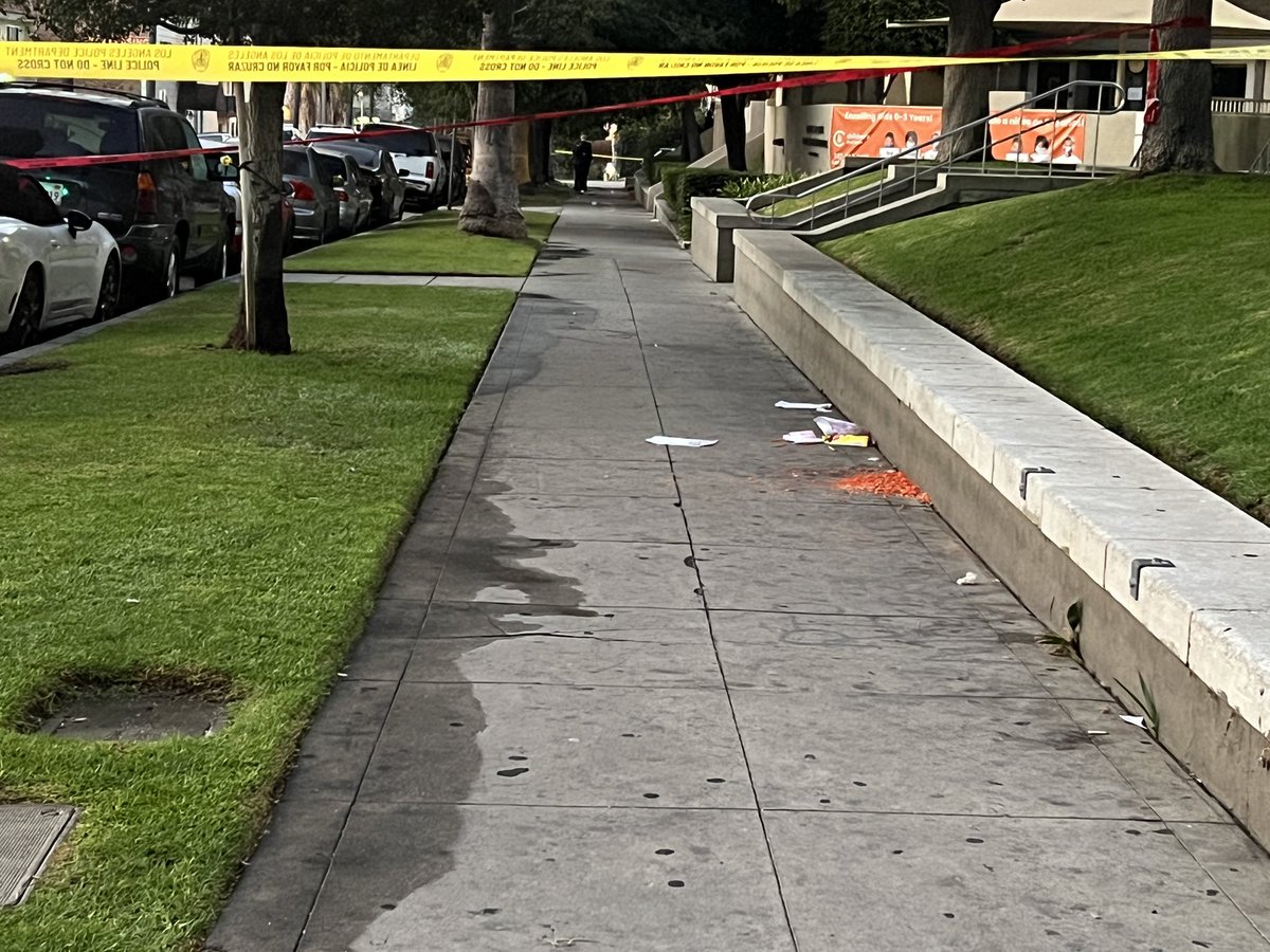 Search for gunman accused of killing a 25 year old man a Koreatown neighborhood at 7th and New Hampshire. Police say the suspect was in a dark SUV, shot the man walking multiple times. Investigators found the victim in a planter outside an apartment complex