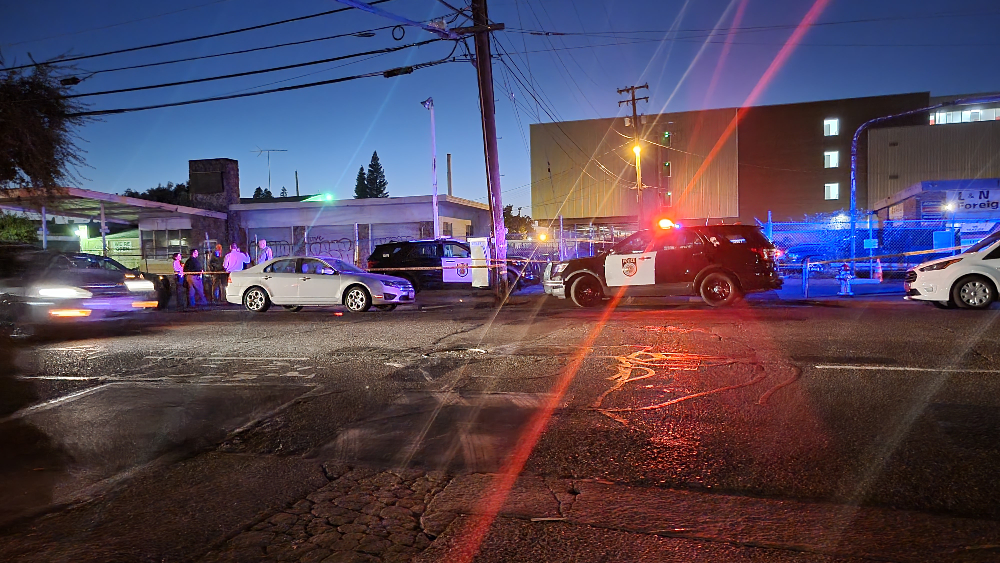 Homicide Stabbing 3rd St and Broadway  Sac PD and CSI are on scene of a fatal stabbing at Broadway and 3rd St. According to radio traffic, a 66-year-old male was taken to the hospital with multiple stab wounds. One person has also been located deceased at the scene