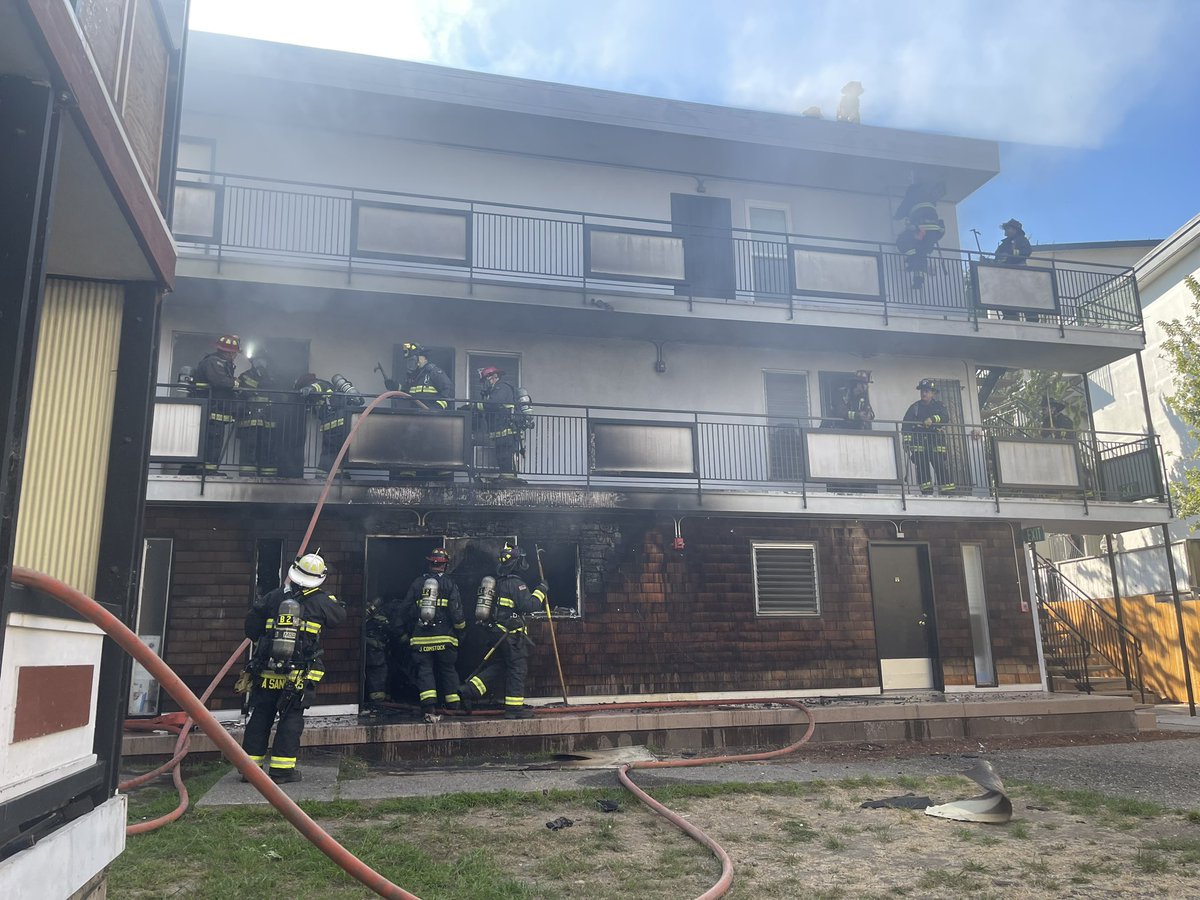 Due to our Oakland Firefighters quick and efficient efforts, the fire at 339 Lester Ave. was kept to the apartment of origin. Our thoughts are with the residents who were impacted by this fire