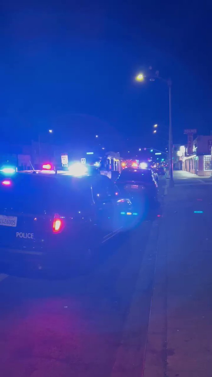 Around 9:45pm today, a man was shot in the leg near 71st and International Blvd in Oakland. OPD has recovered shell casings at scene.