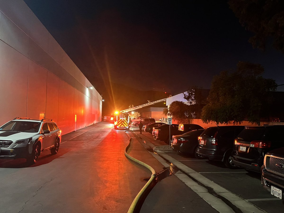 LemonwoodInc; FFs have located and extinguished a fire in a sprinkled building. The sprinkler system kept the fire in check until FFs fully knocked out all the heat. Incident occurred in the 200 block of Dove Ct in Santa Paula. Cause is under investigation