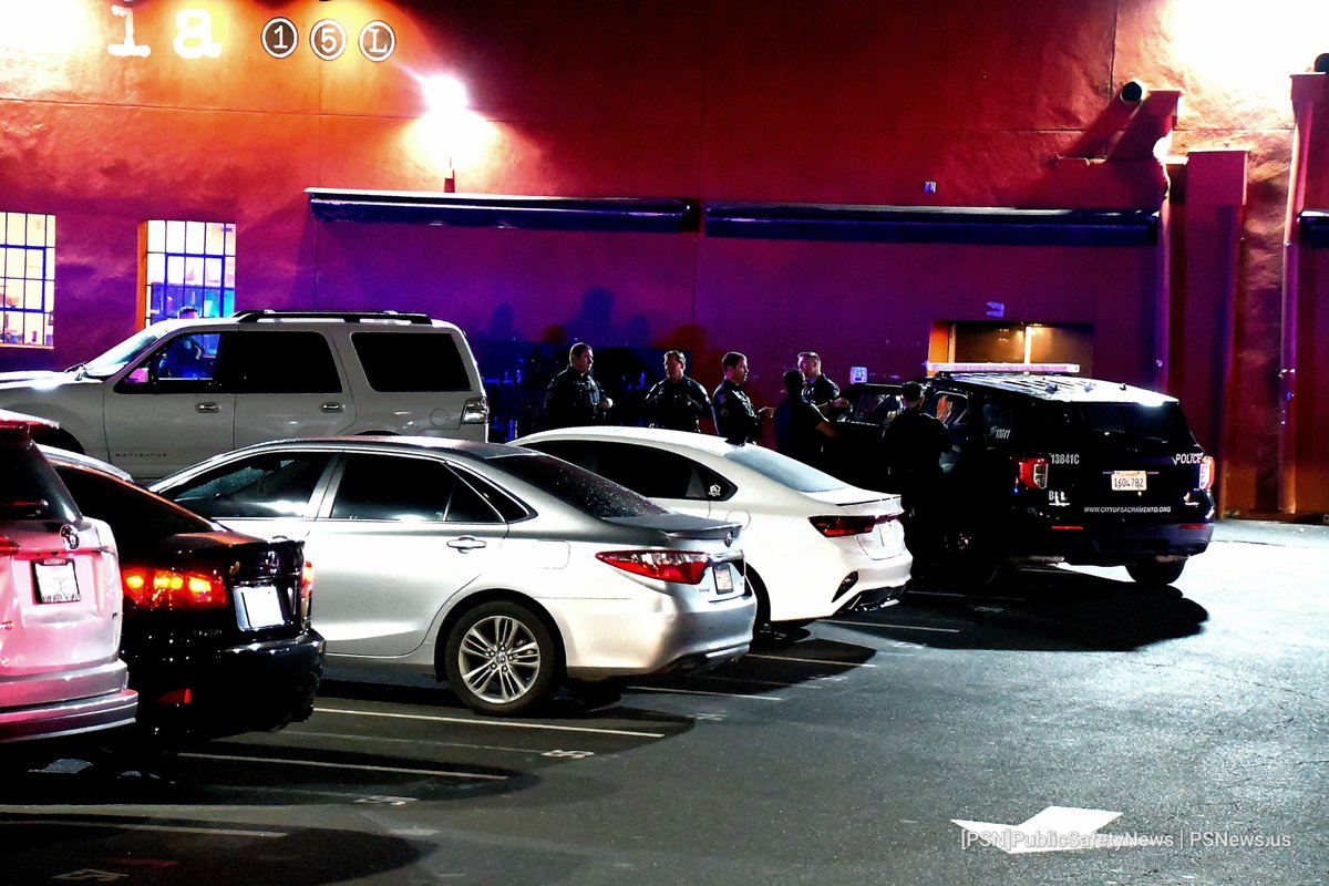 Altercaton Downtown Park Ultra Lounge   1116 15th St Just before 1 a.m. Sunday, police units responded for a large fight behind Park Ultra Lounge. At least two individuals were detained in the back of police cars. No further details were immediately available