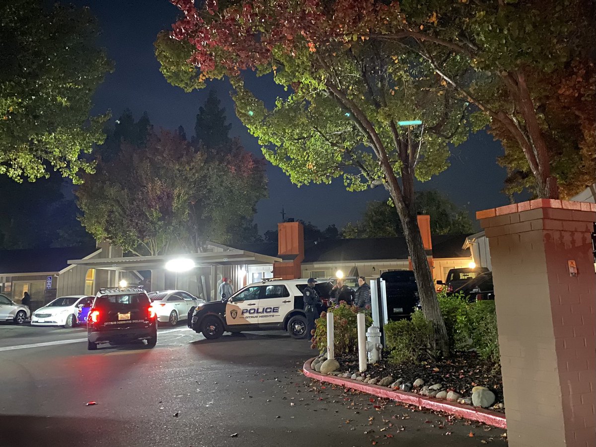 Police activity at Foxborough Apartments in Citrus Heights, noting no lights on patrol vehicles and no tape up from our vantage point