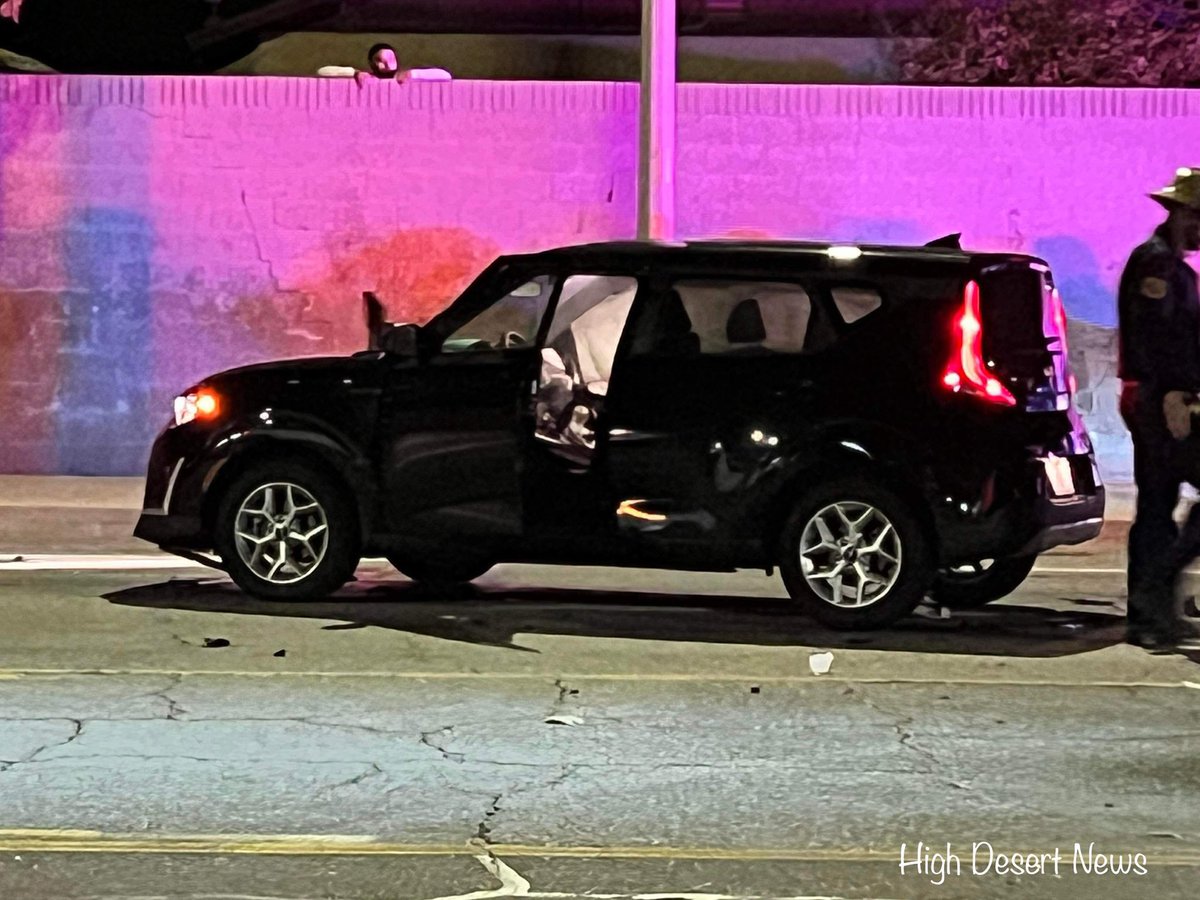 Lancaster,ca: 902t/902r (traffic collision with injuries/ rescue responding) 30th st w and Ave K-8 , 2 vehicles. Picture/video credit: High Desert News