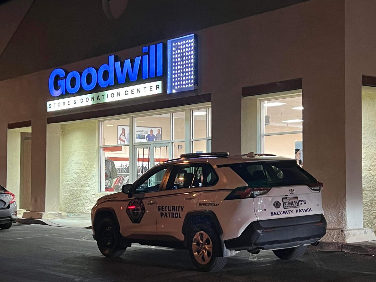 Lancaster,ca: 211(robbery) 2001 w ave J at Goodwill Male wearing a gray hoodie and camo pants attempted to steal items from location now involved in a fight with security, suspect has fled northbound through the parking lot